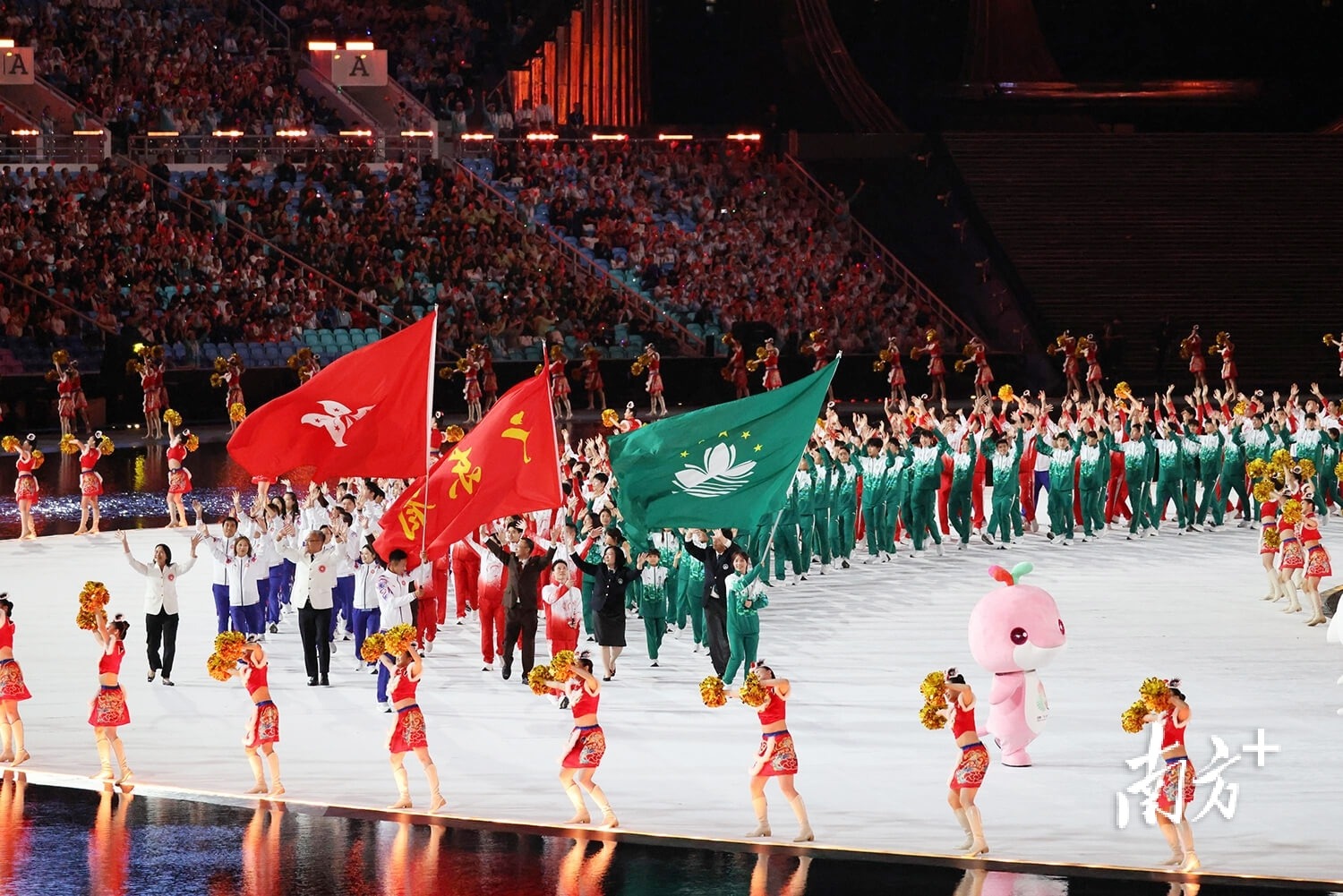 原本没想到这么多人!「新庄城堡」应援热情让北海道教头讶异